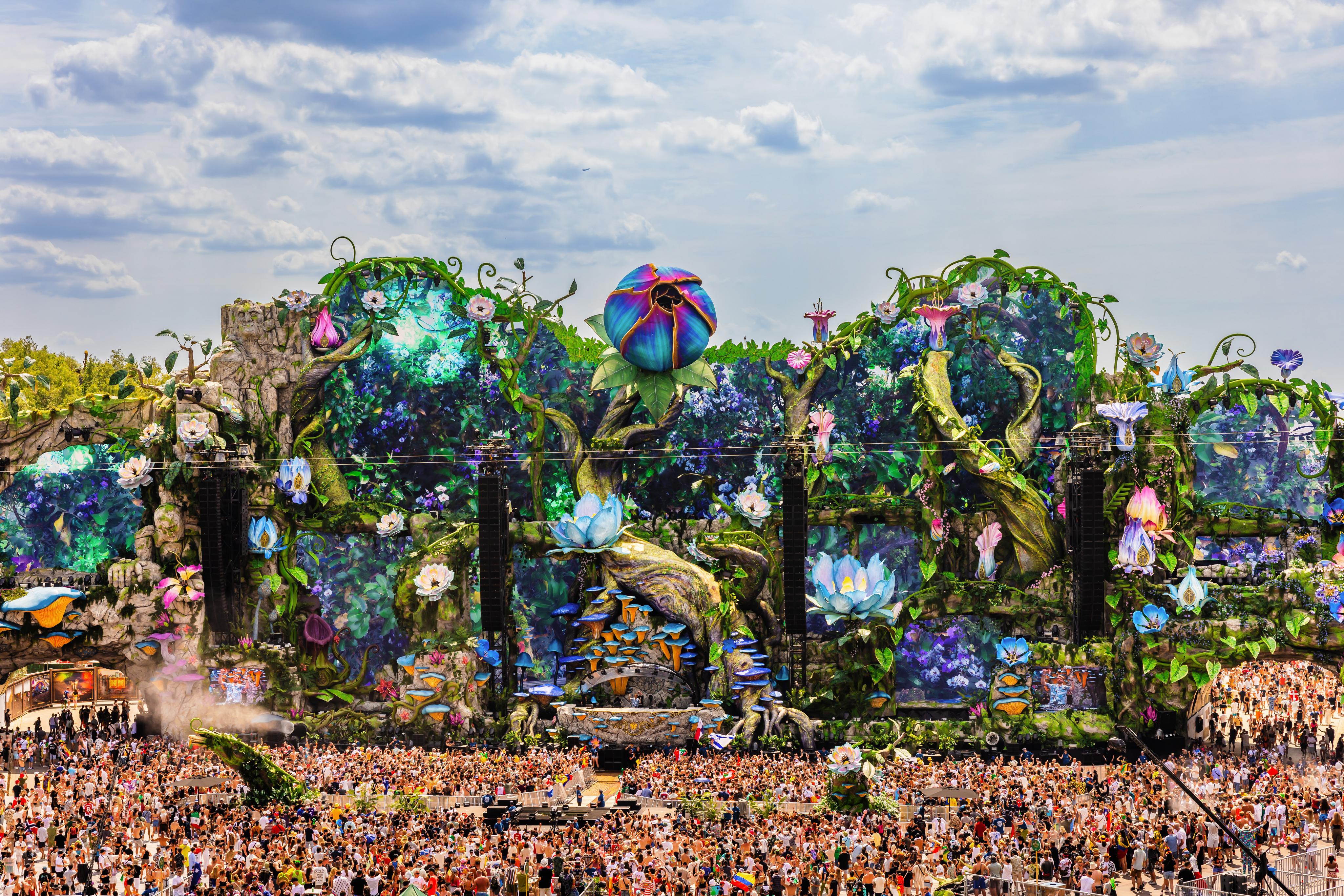 Unmissable Experiences at Tomorrowland Belgium 2026 – Lunchbox Packs